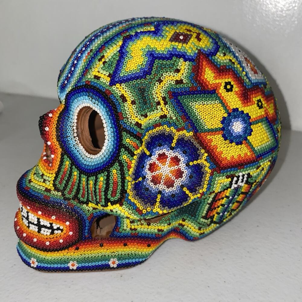Handmade Mexican Huichol Beaded Skull Sugar Skull Dia De Los Muertos Folk Art